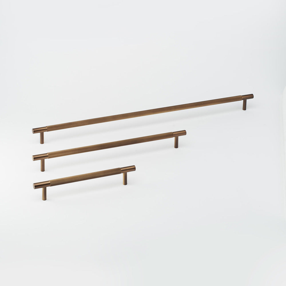 Linear Cabinet Pull in Bronze