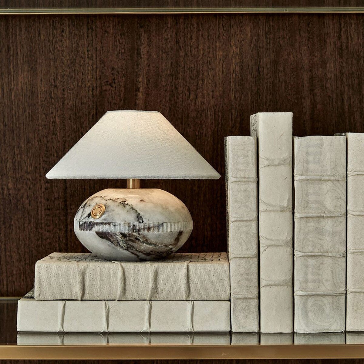 Nomad Marble Table Lamp scale view