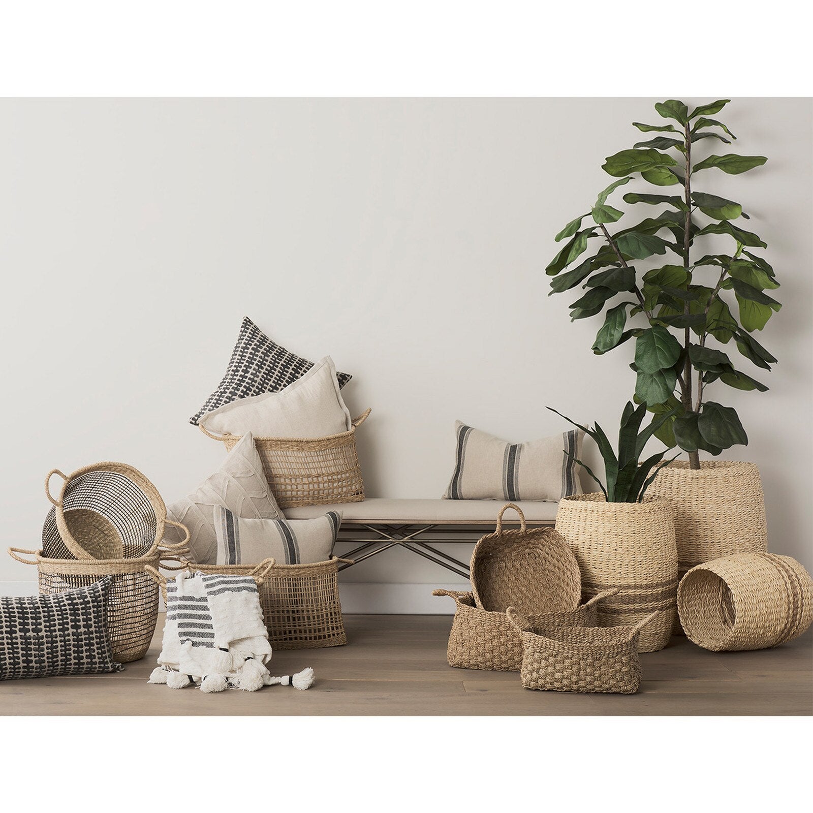 Tulum Seagrass Baskets scale view