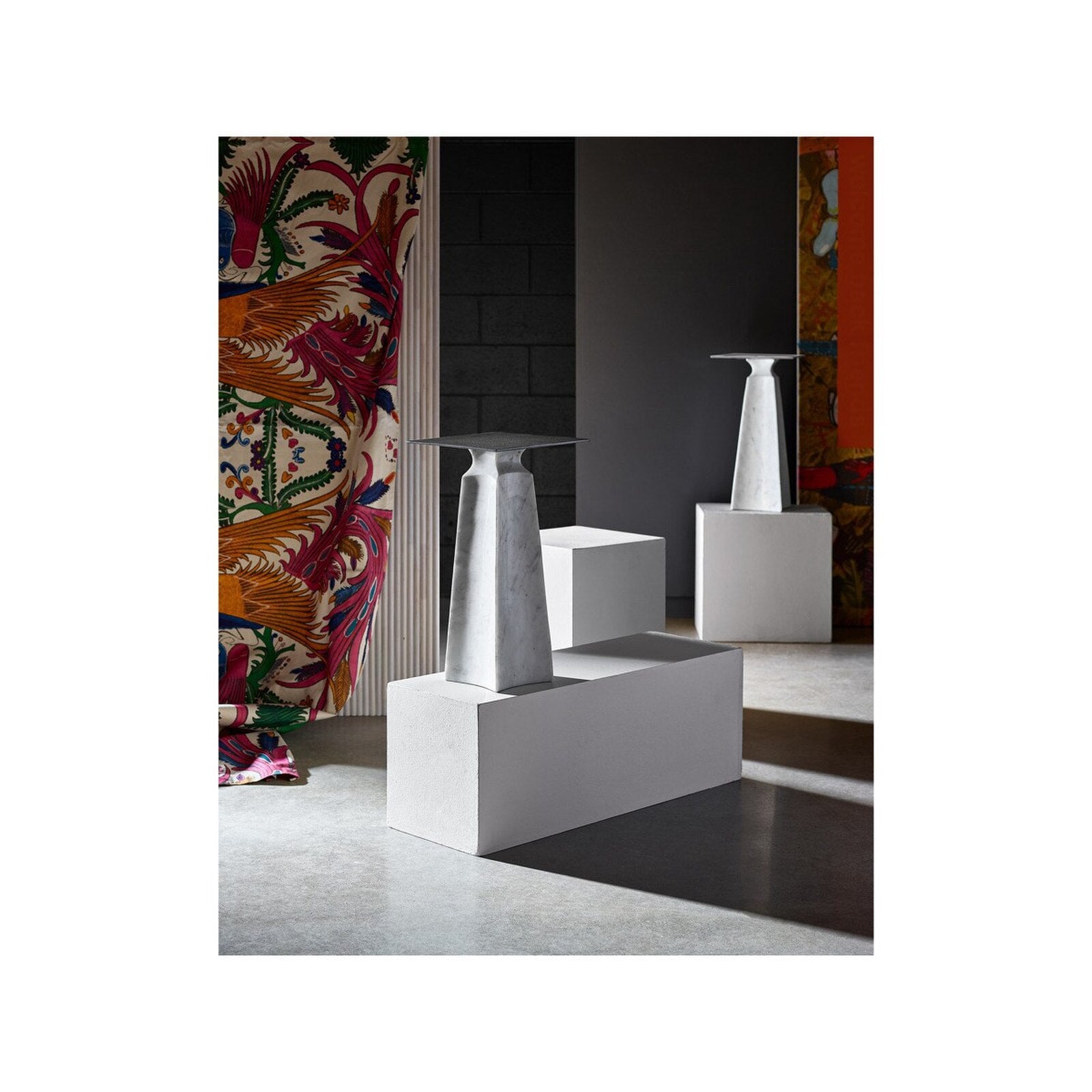 Universal Furniture 22" Curated Figuration Side Table with Marble Base