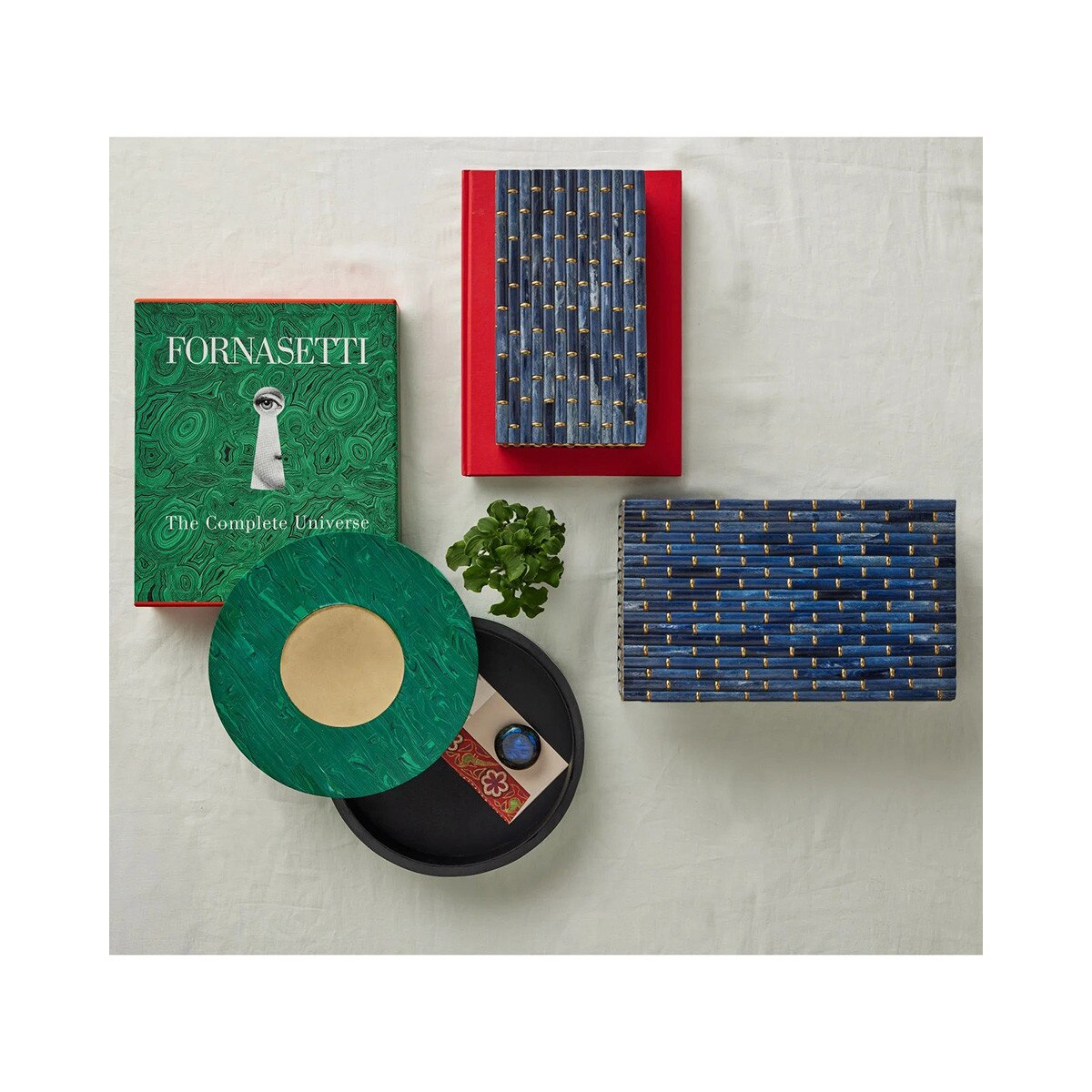 Verdant Malachite Box scale view