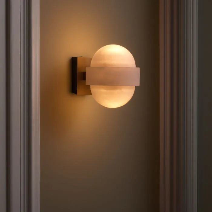 Taormina Alabaster Disc Sconce
