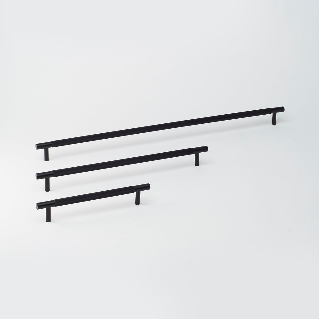 Linear Cabinet Pull in Black